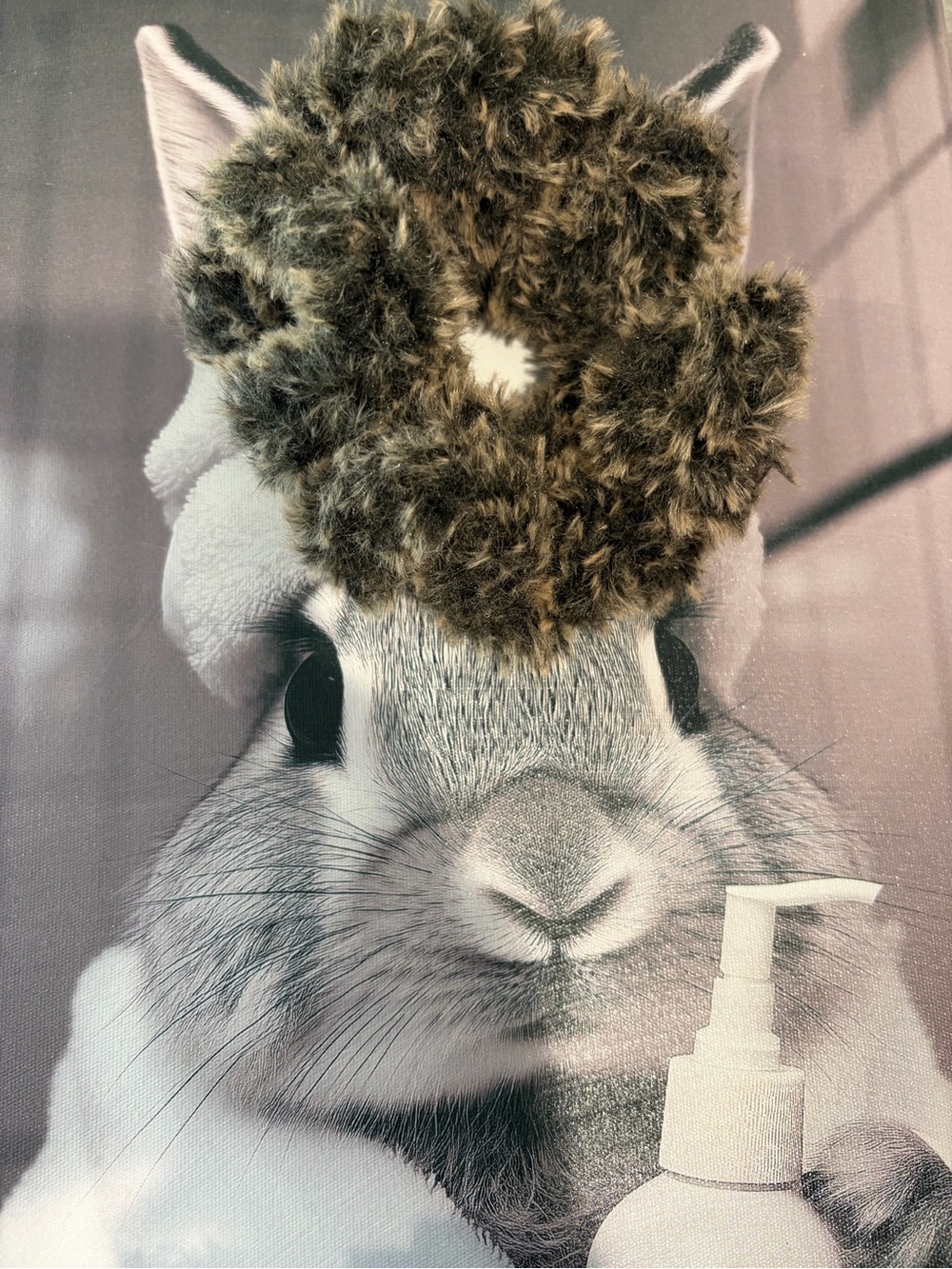 Buy Now-ONE Scrunchie with the fur - Picture 9 of 11